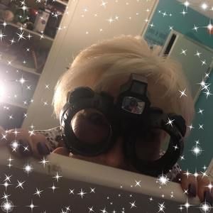 Meet your Posher, Rhonda